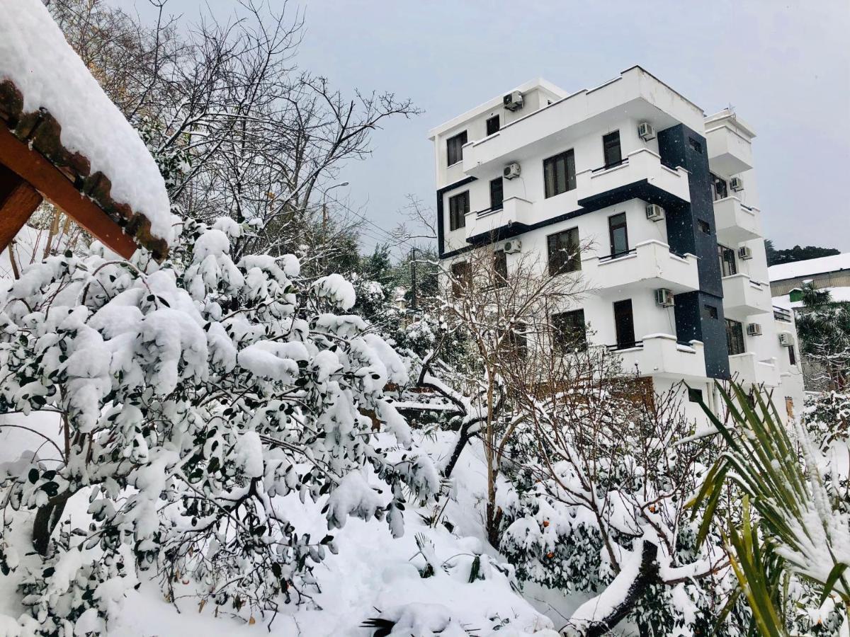 Holiday House Green Cape Batumi Hotel Mtsvane Konts'khi Exterior photo